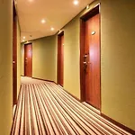 Ibis Styles Malabry Paris Sud 호텔