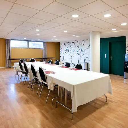Hotel Le Chateaubriand Châtenay