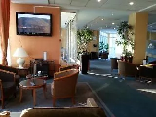 Le Chateaubriand 3*