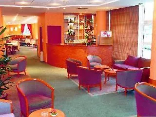 Ibis Styles Malabry Paris Sud 호텔