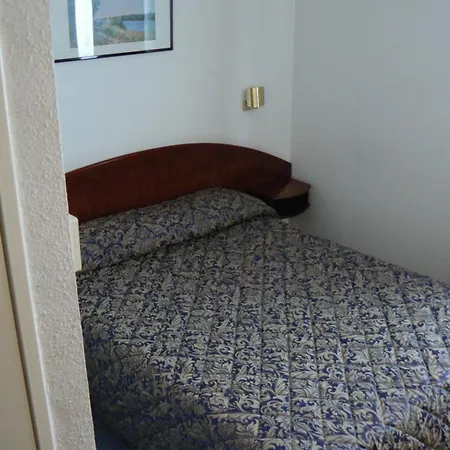 Ibis Styles Malabry Paris Sud Hotel Châtenay