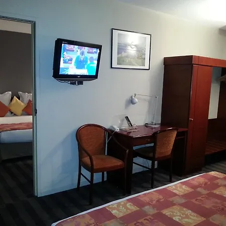 Ibis Styles Malabry Paris Sud シャトネ