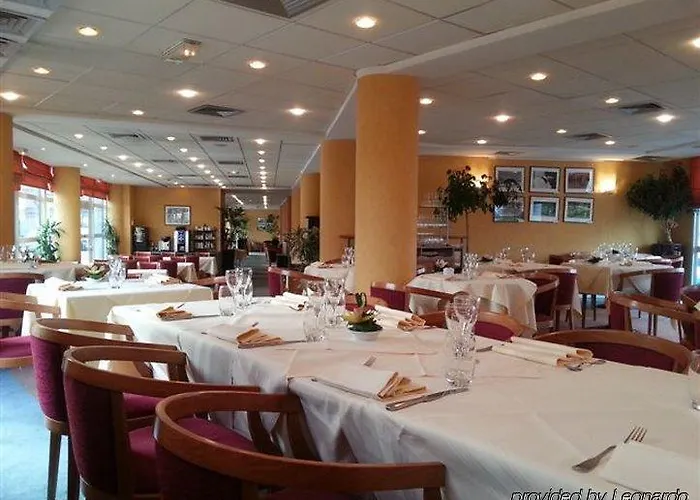 Ibis Styles Malabry Paris Sud מלון Châtenay