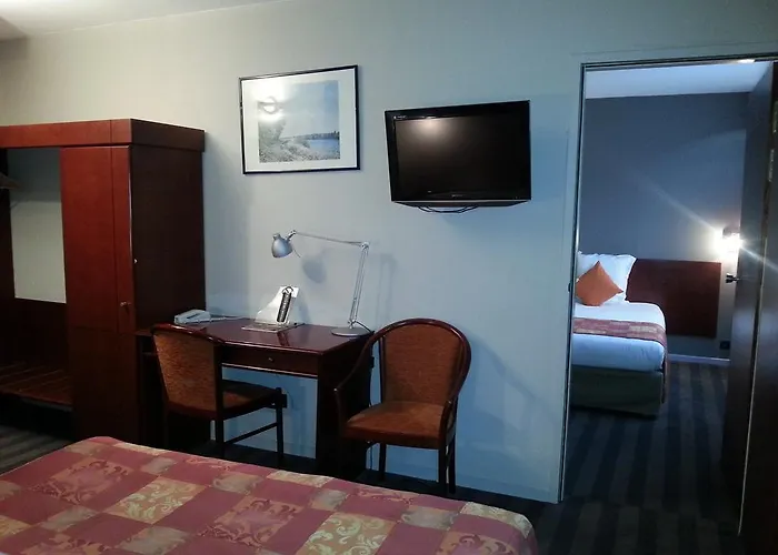 Ibis Styles Malabry Paris Sud מלון