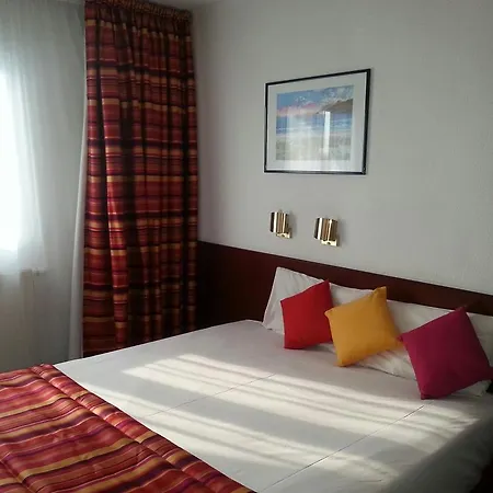 Ibis Styles Malabry Paris Sud Hotel